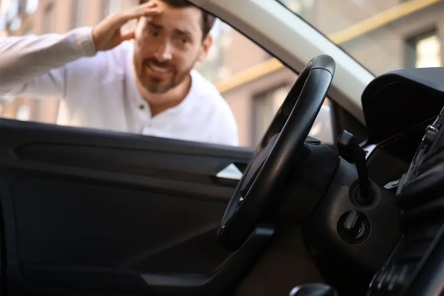 How Towing Services Handle Car Lockouts Safely And Efficiently in Sandston, VA