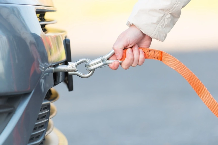 Key Factors To Consider Before Calling A Towing Service in Sandston, VA